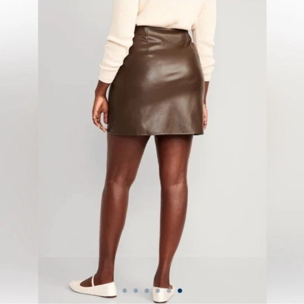 Old navy fitted mini skirt faux leather in espresso bark brown women’s size XL - Picture 2 of 10